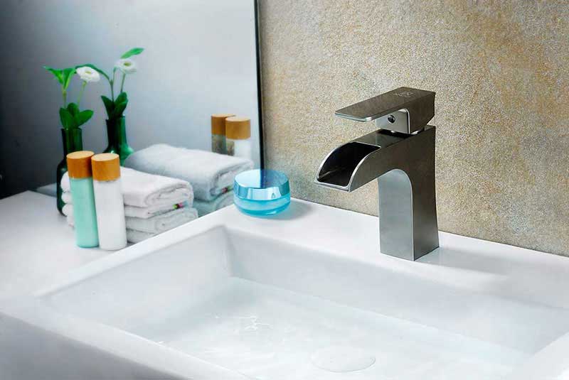 Anzzi Forza Series Single Handle Bathroom Sink Faucet in Brushed Nickel 2