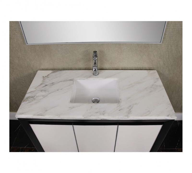 InFurniture 47.2" Solid Wood Sink Vanity With No Faucet WB-14166A 4