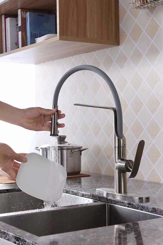 Anzzi Accent Single Handle Pull-Down Sprayer Kitchen Faucet in Brushed Nickel KF-AZ003BN 6