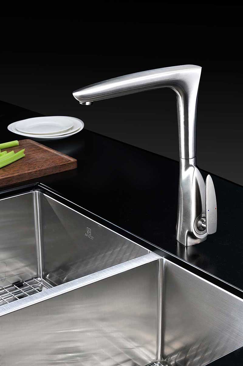 Anzzi Timbre Series Single Handle Kitchen Faucet in Brushed Nickel 2