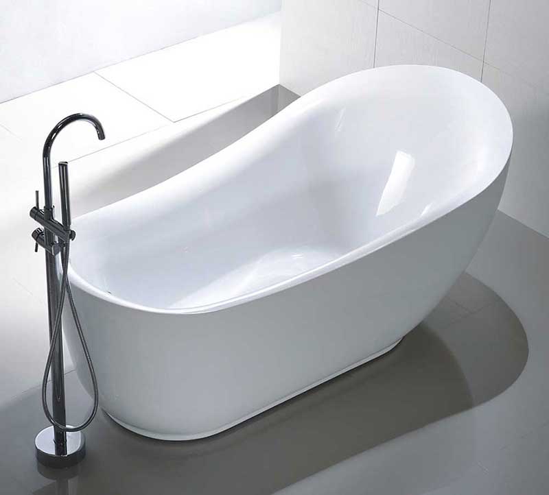 Legion Furniture 71" White Acrylic Tub - No Faucet White