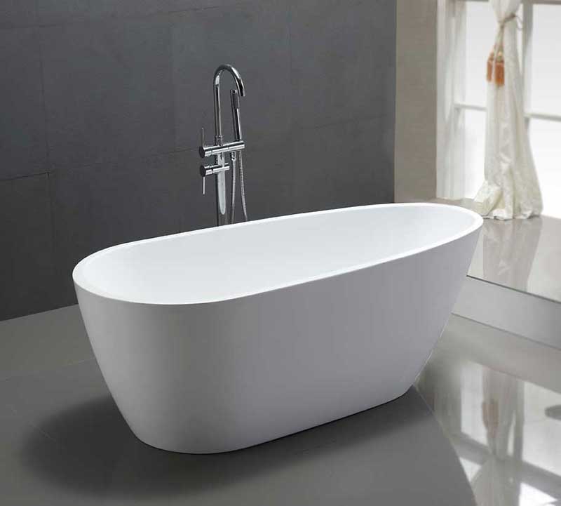 Legion Furniture 68" White Acrylic Tub - No Faucet White 2