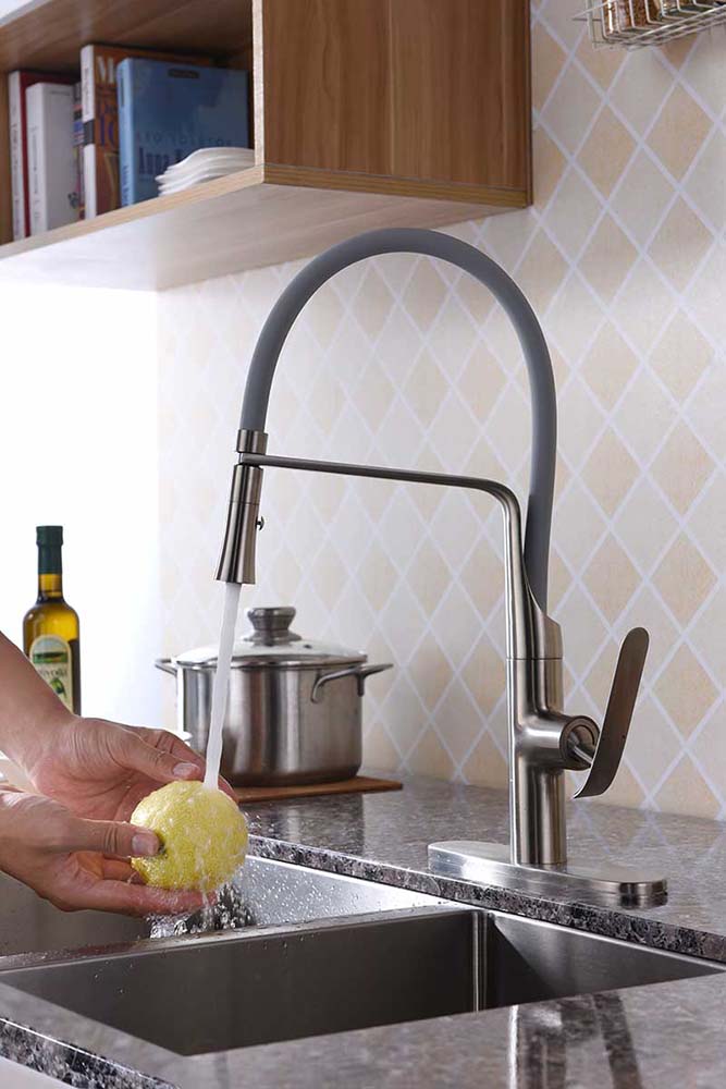 Anzzi Accent Single Handle Pull-Down Sprayer Kitchen Faucet in Brushed Nickel KF-AZ003BN 5